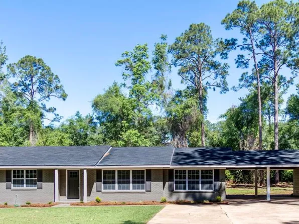 1603 Twin Lakes Dr, Bainbridge, GA 39819