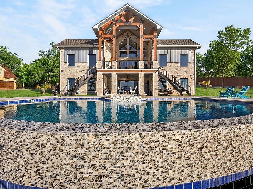 1st image of 14392 Ridge Ln