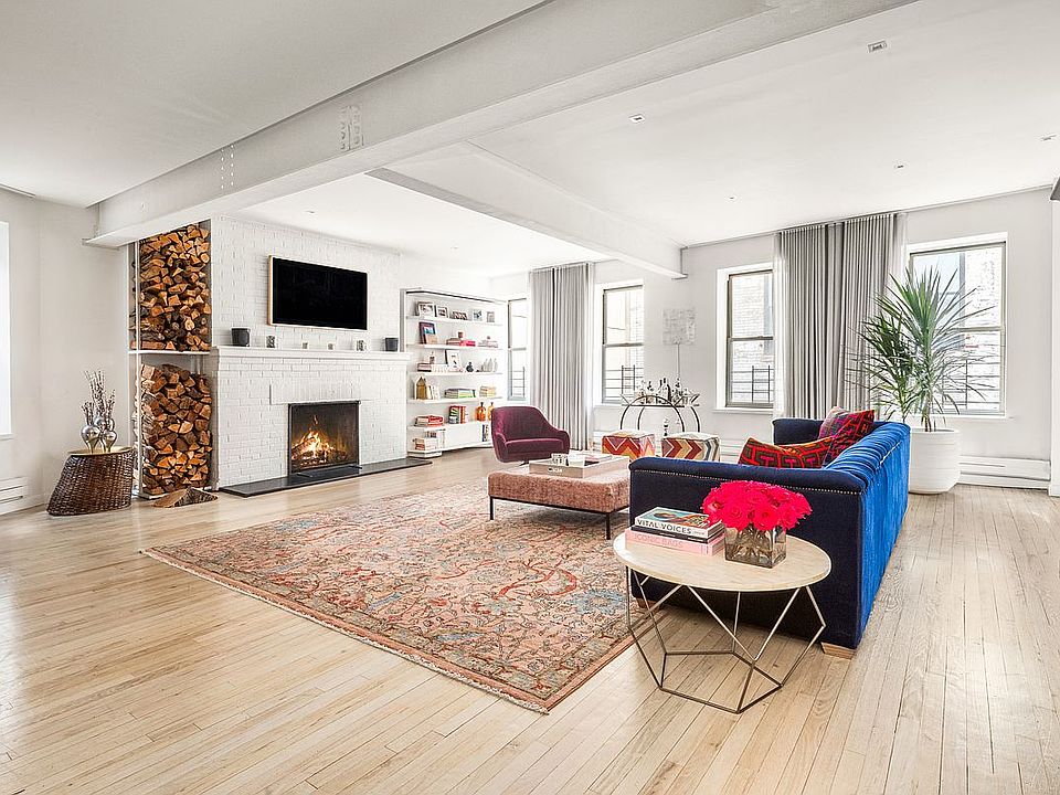 1st image of 622 Greenwich St APT 4D