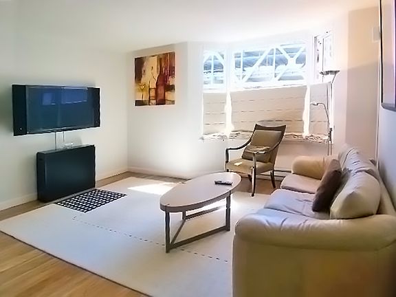 2nd image of 201 Harrison St APT 709