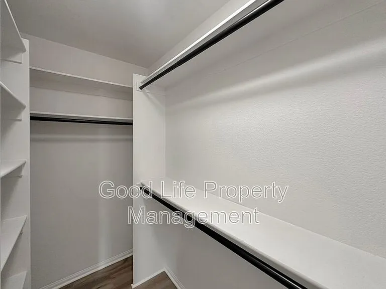 1828 Scarlet Pl — Photo 24