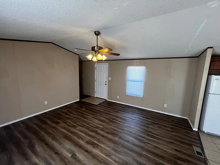 3900 Weston St — Photo 19