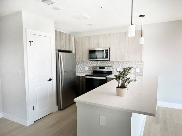 50 Norfolk St APT 407