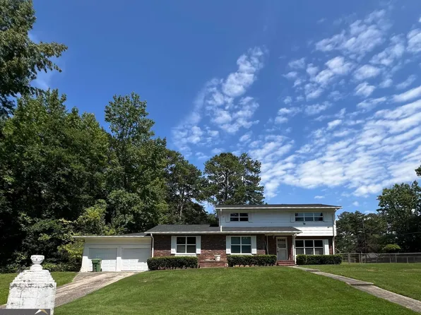 2338 Navajo Trl SW, Atlanta, GA 30331