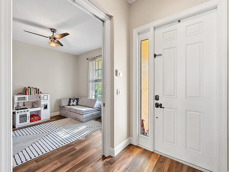 10352 SW Westlawn Blvd — Photo 4