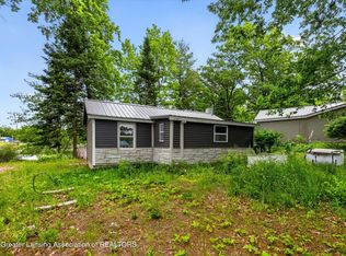 6919 S Ruby St, Harrison, MI 48625