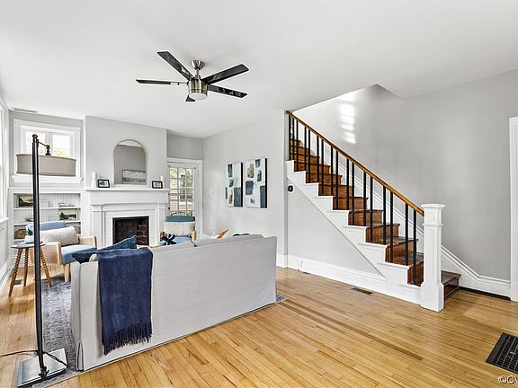 4th image of 812 W 29th St
