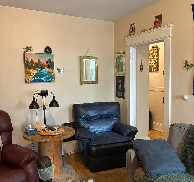 318 Cooper St #13