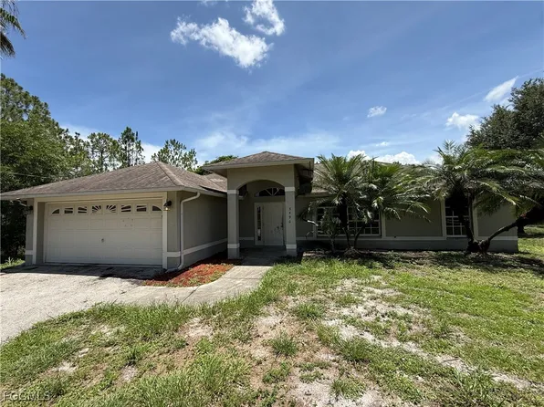 3590 60th Ave NE, Naples, FL 34120