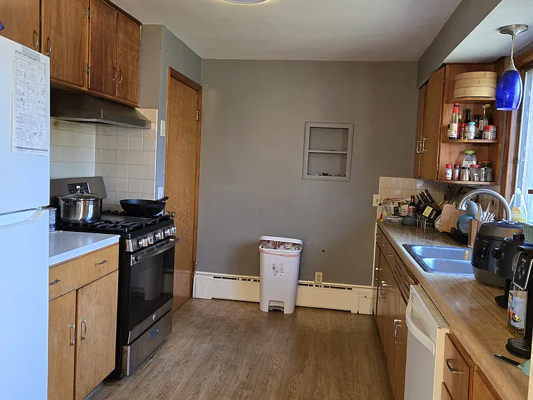 32 Rosemount St — Photo 4