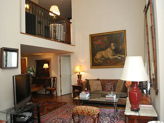 Rented by Sotheby's International Realty | media 28