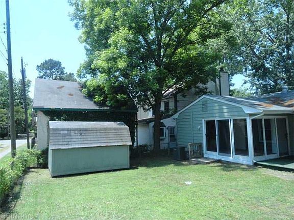 2nd image of 210 Blair Ave