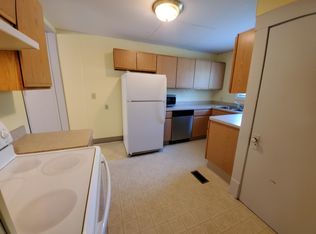 38141 French Creek Rd #A, Avon, OH 44011