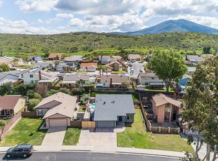10847 Buggywhip Dr, Spring Valley, CA 91978