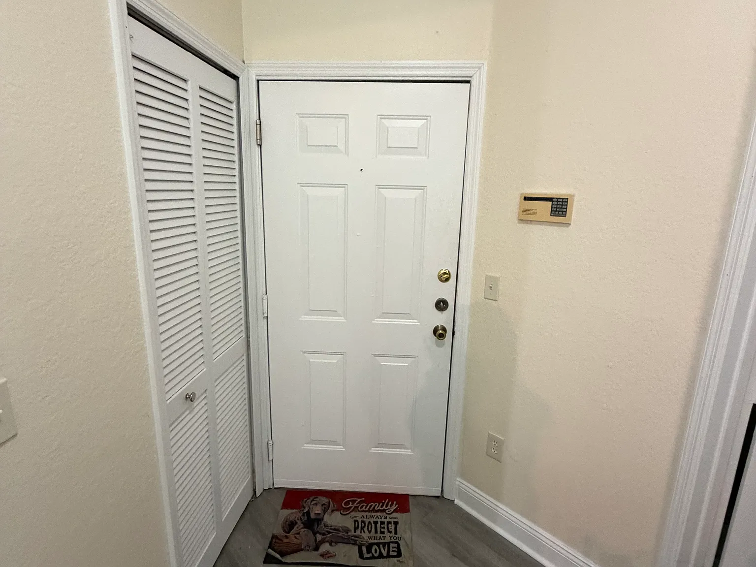 2 bed, 1110 sqft, $1,988 — Photo 4