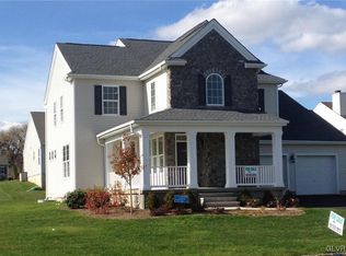 2740 W 103 Homestead Dr, Forks Township, PA 18040