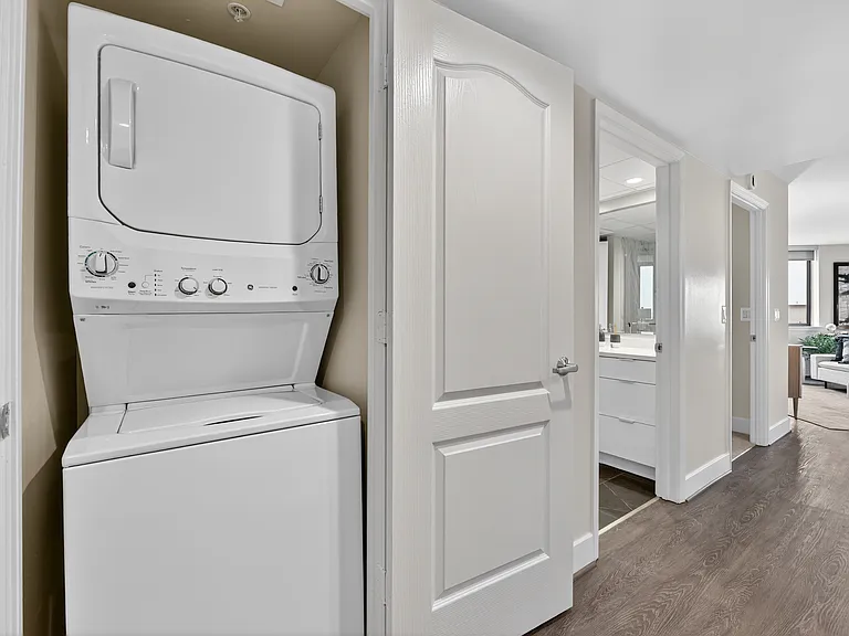 In Unit Washer & Dryer