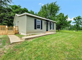 4945 W Rouck Rd, New Albany, IN 47150