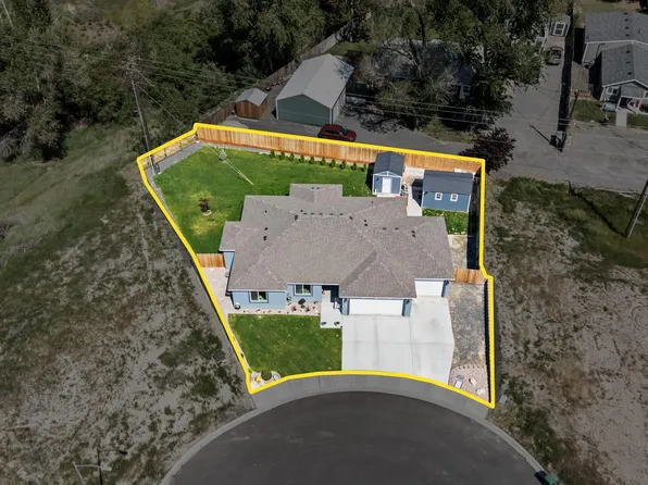 2526 W 19th Ct, Kennewick, WA 99336