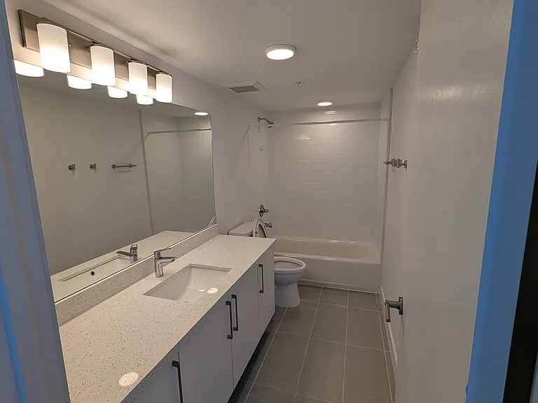 Huge Master Bath