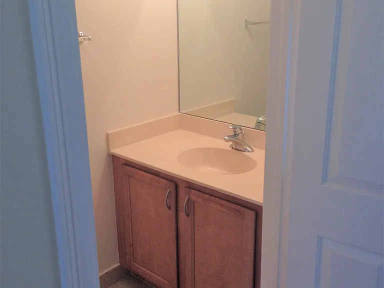 690 Amador Ln #2 — Photo 4
