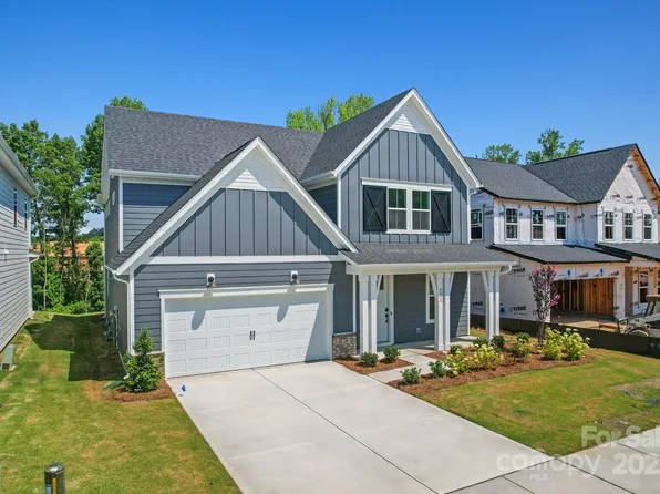 9515 Coast Laurel Ave NW, Concord, NC 28027