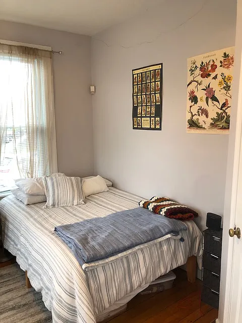 4 bed, 1.5 bath, 1000 sqft, $850 — Photo 3