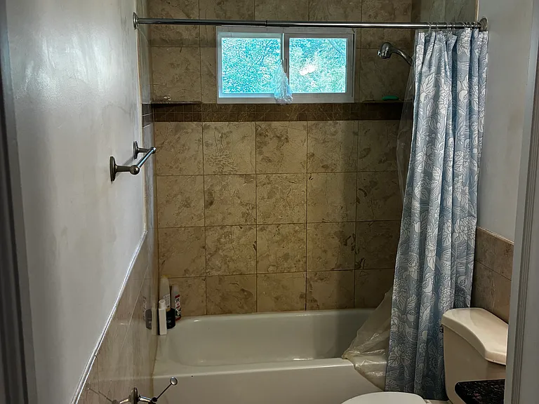 19223 Liberty Heights Ln — Photo 7