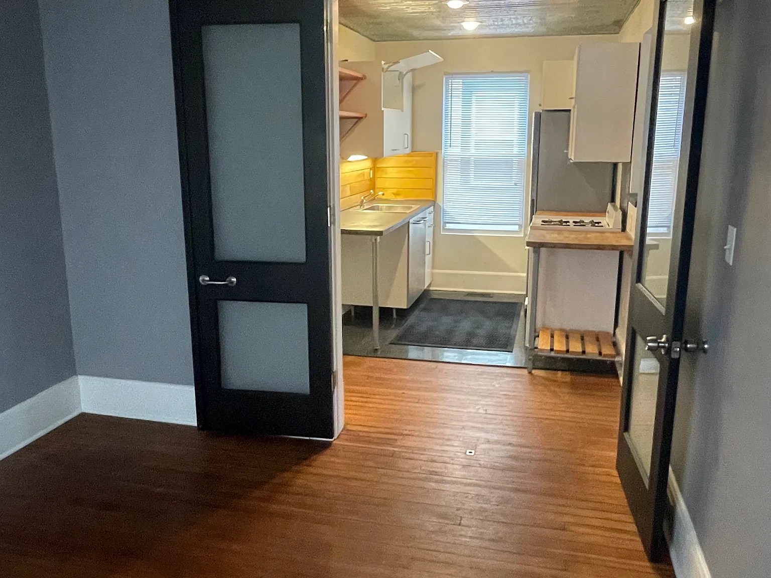 2157 W 11th Street — Photo 4