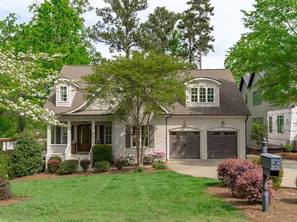 3034 Lewis Farm Rd, Raleigh, NC 27607