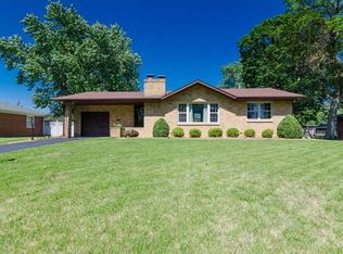 123 Blue Ridge Dr, Belleville, IL 62223