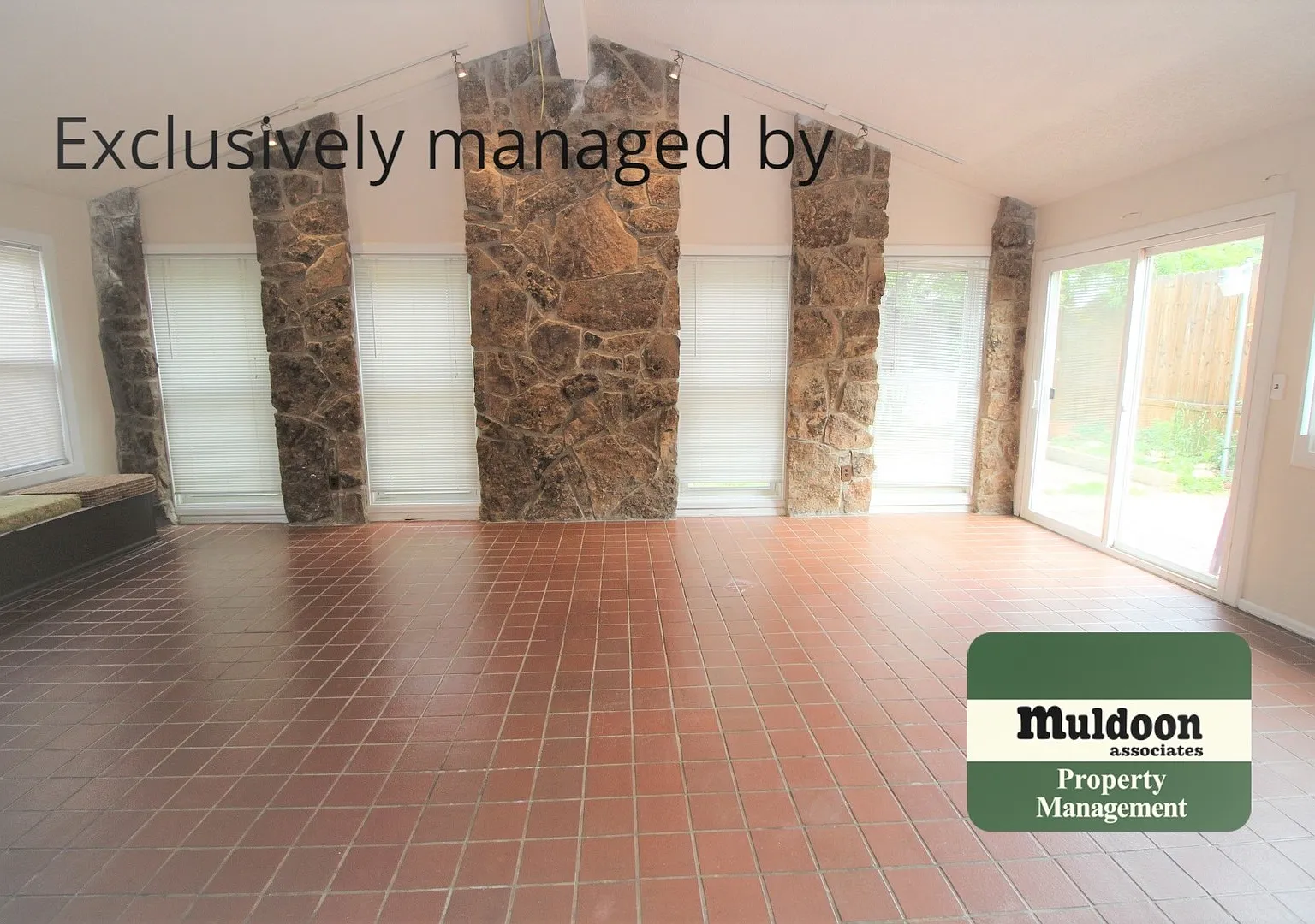 Available soon! Large Three Bedroom Home-East Colorado! — Photo 4