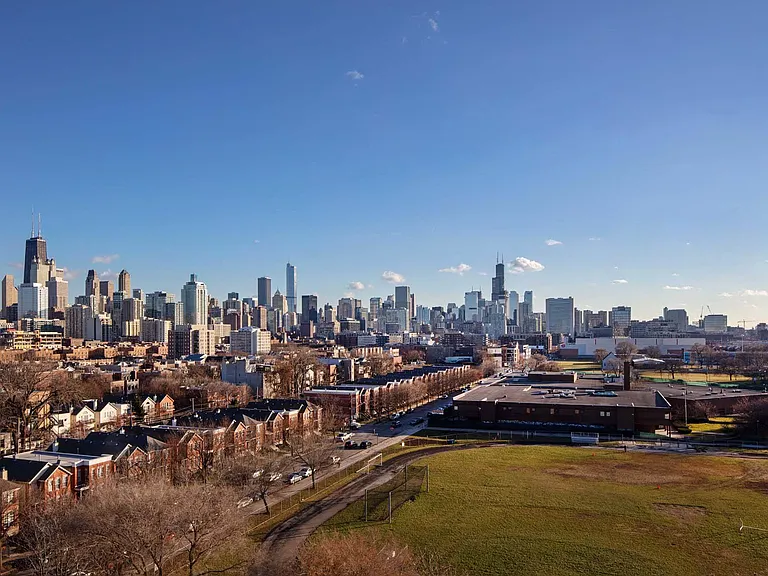 Experience the city at its best during the day, with vibrant streets, bustling activity, and stunning architecture that come to life under the sunlight.
