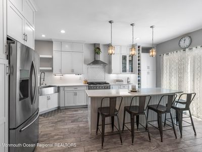 25 Trovillo Court, Atlantic Highlands, NJ, 07716