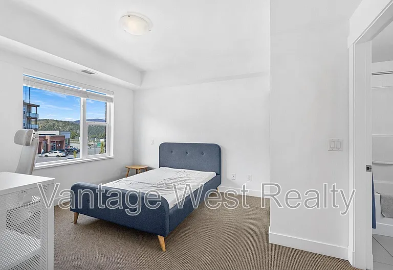 985 Academy Way #308 — Photo 3
