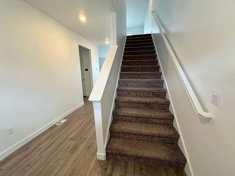 1216 S Raintree Ln — Photo 17