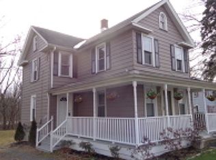 25 Beaver Ave, Annandale, NJ 08801