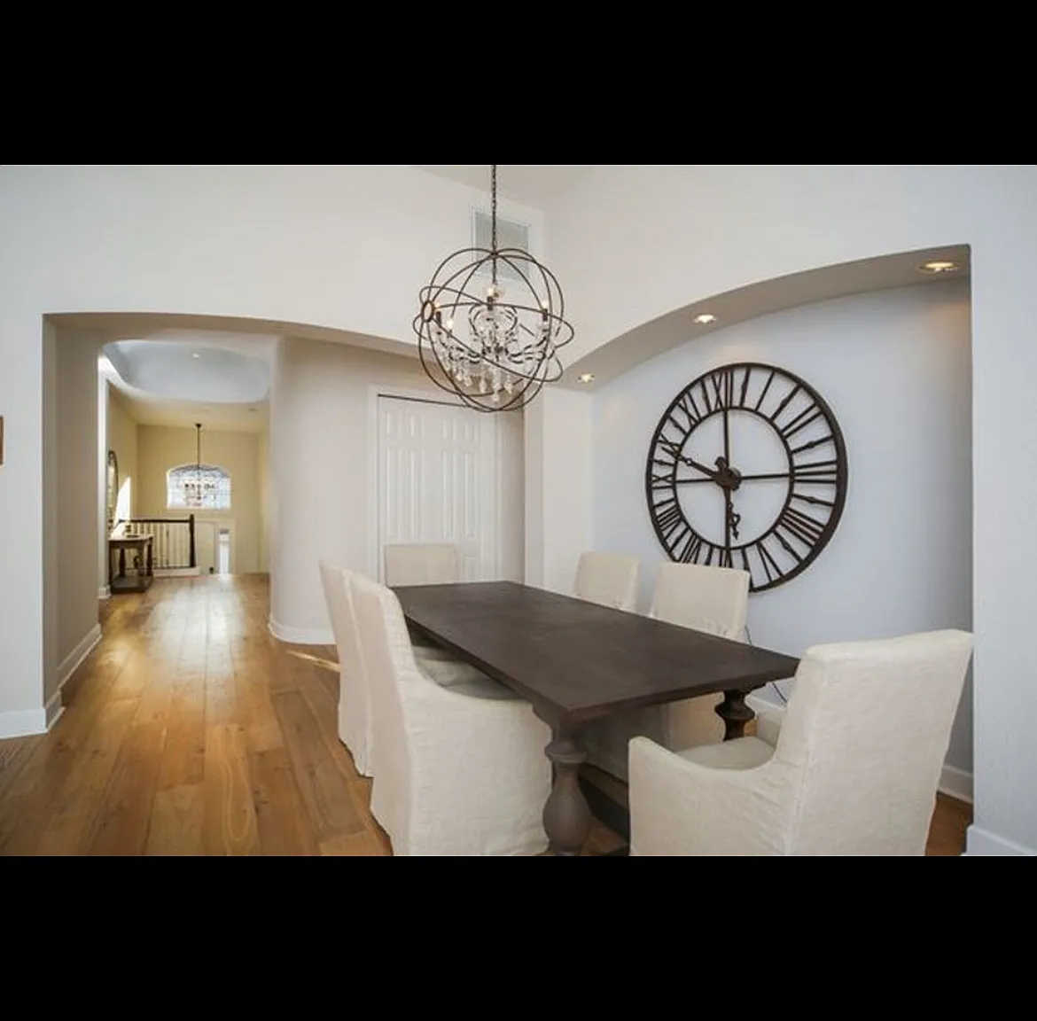 4 bed, 3.5 bath, 2700 sqft, $6,750 — Photo 1