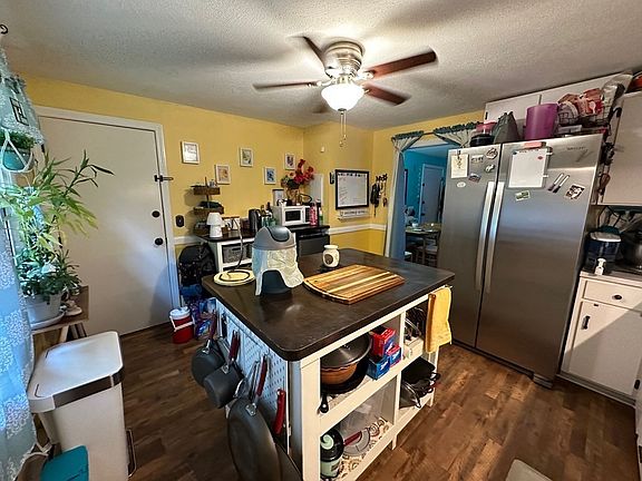 4th image of 8 Myles Standish Dr Unit 3