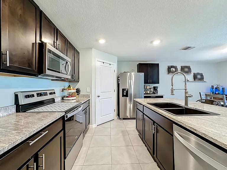 10823 Norman Pl — Photo 34