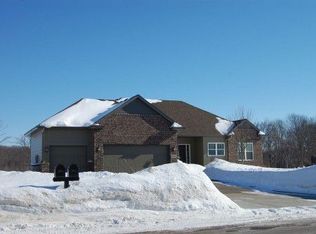 16323 Stemmer Ridge Rd NW, Prior Lake, MN 55379