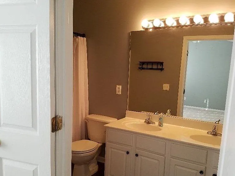 209 Ruby Walk Dr — Photo 12