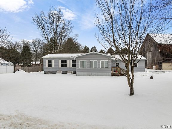 2nd image of 3145 Simmons Rd