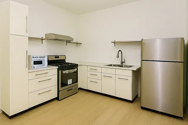 1 bed, 650 sqft, $1,750 — Photo 2