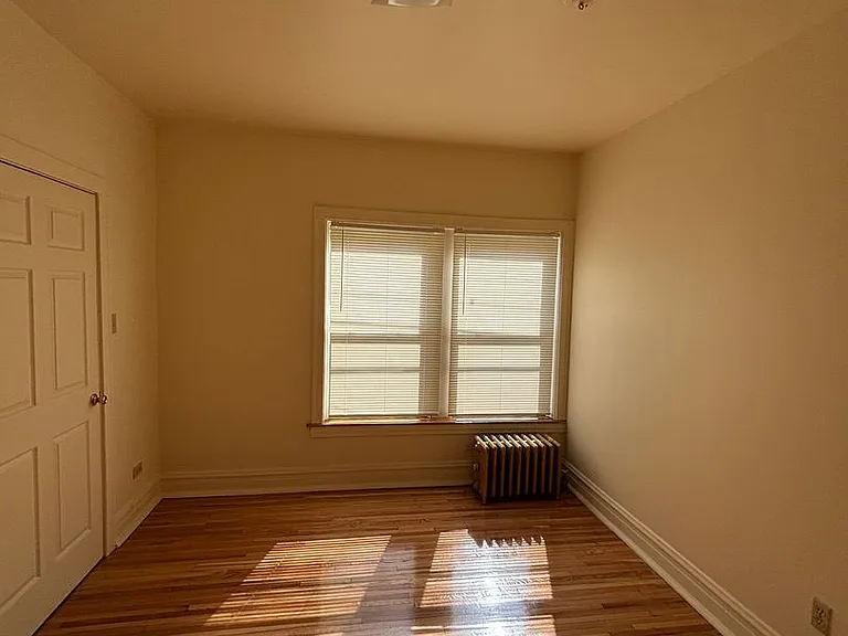 7200-10 S South Shore Dr #2525-2535 — Photo 3