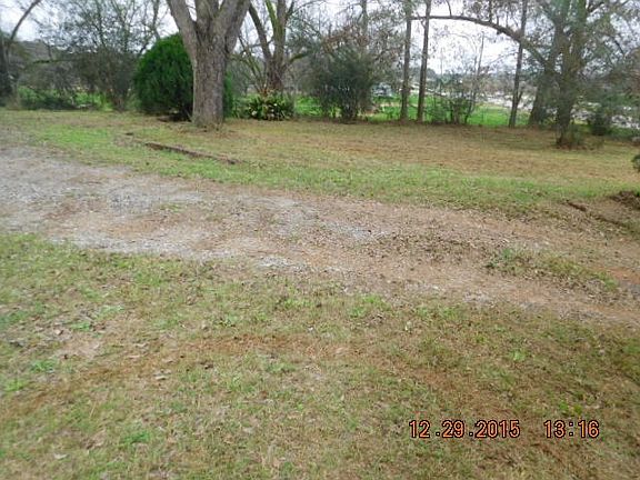 4th image of 1126 Perry Hwy