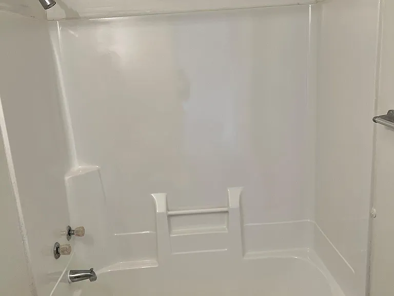 217 W North E — Photo 12