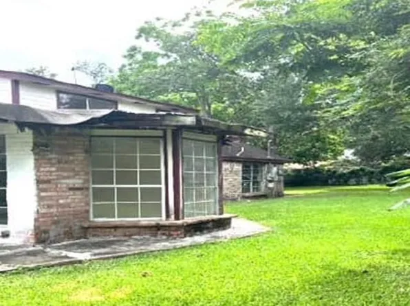 6626 Roberson St, Houston, TX 77085