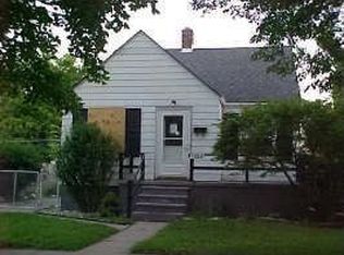 1004 E Pearl Ave, Hazel Park, MI