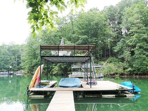 5th image of 6129 White Oak Dr